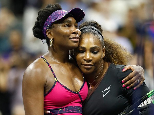 Bewildered by Venus Williams' Surprising Tennis Move, Serena Williams'  52-Year-Old Ex-Coach Raises an Intriguing Question - EssentiallySports